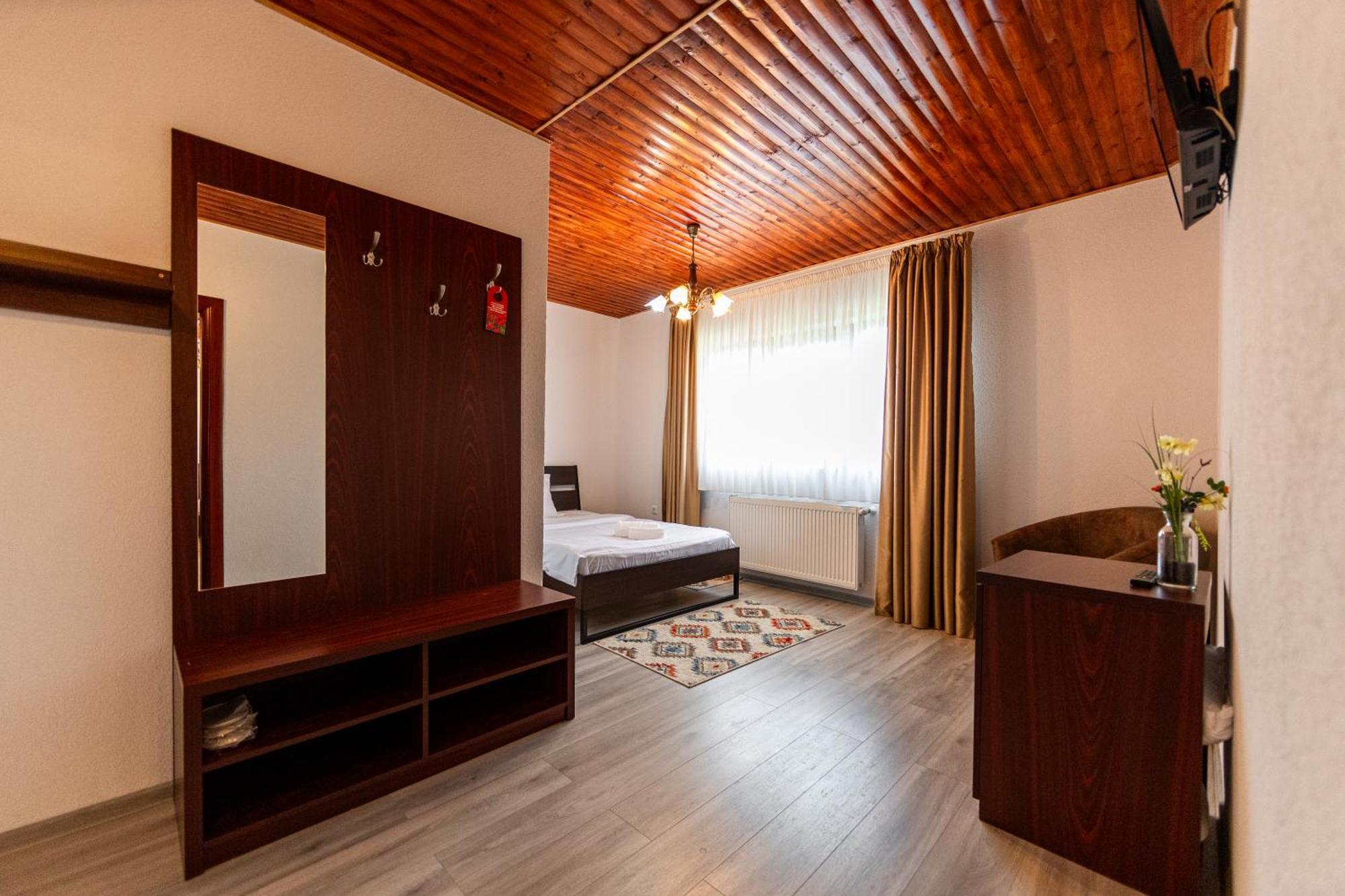 Resort Europark Fundata Bagian luar foto